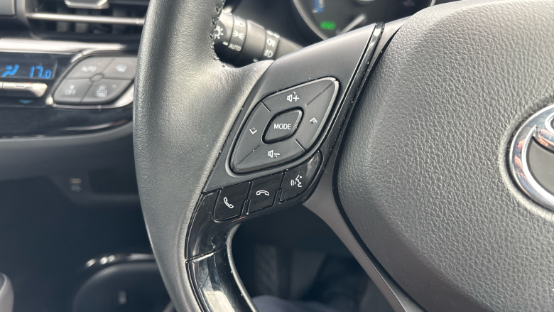 Toyota C-HR 2.0 Hybrid Dynamic 5dr CVT Hybrid Hatchback